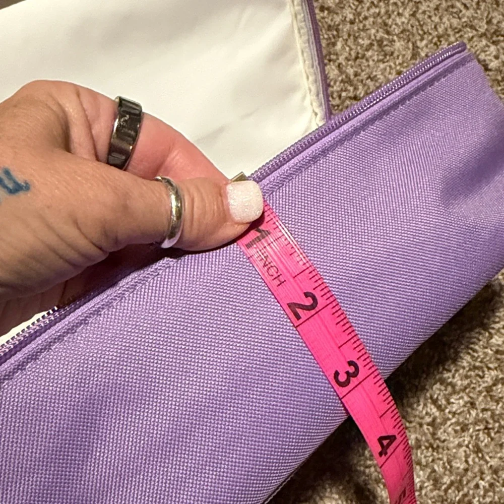 Purple FlowFly insulated lunch / travel bag or camera case - NWOT!